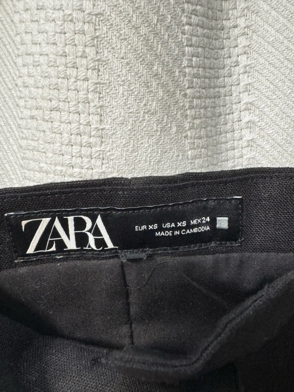 ZARA Linen Top - Picture 6 of 7